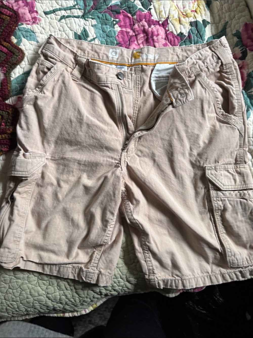 Carhartt Men's Cargo Shorts in Pale Beige